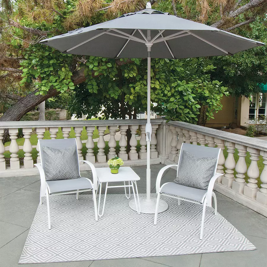 Athens Silver Outdoor Rug 5'3